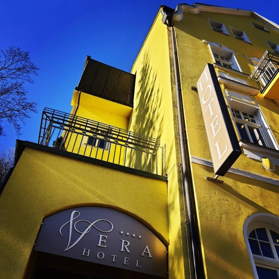 Hotel Vera 야히모프 외부 사진